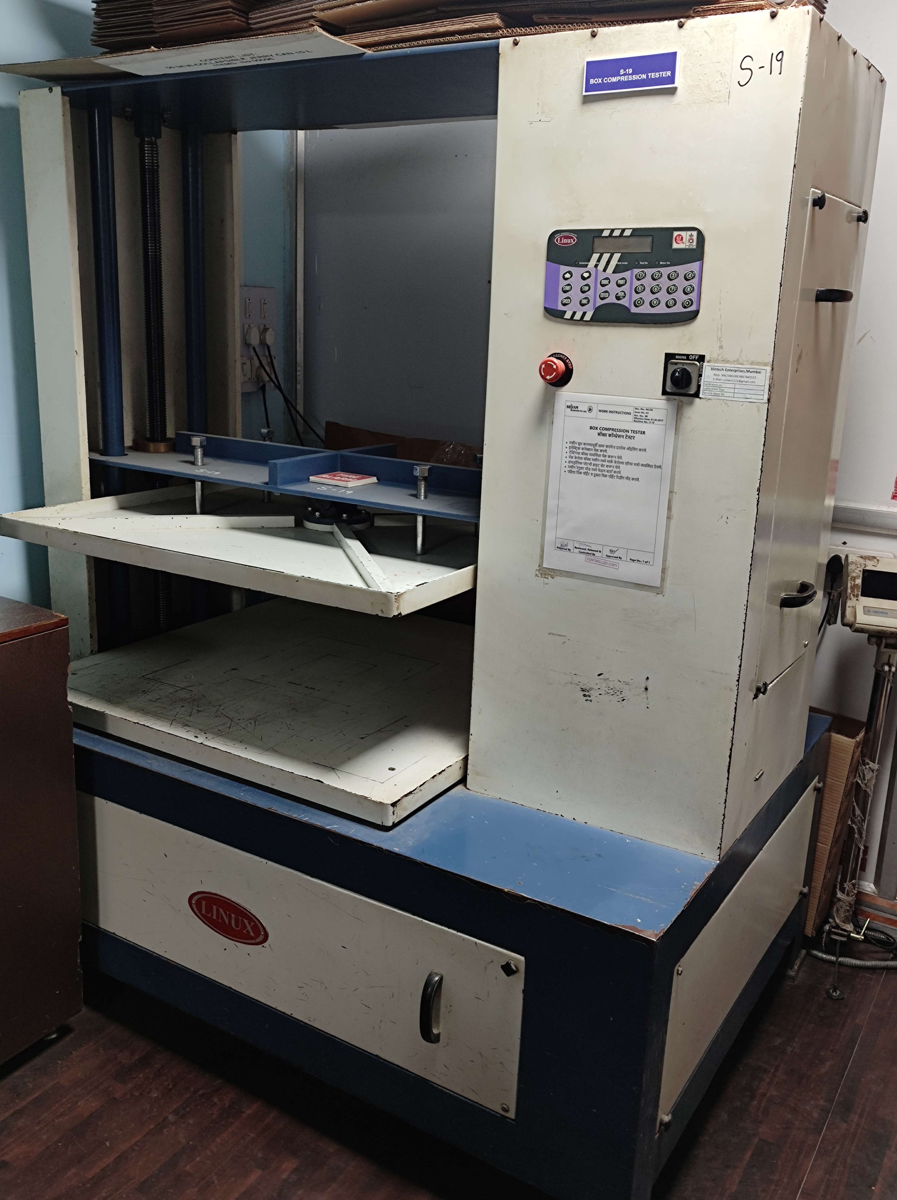 Box Compression Tester